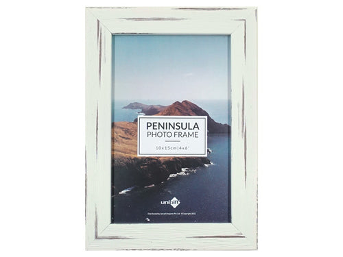 white washed wooden frame; rectangular shape; holds 10x15cm photo; glass front cover;