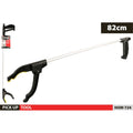 Long aluminium shaft; Black plastic ergonomic handle; Black plastic grabbing claw; Trigger mechanism on handle; 82cm length indication;